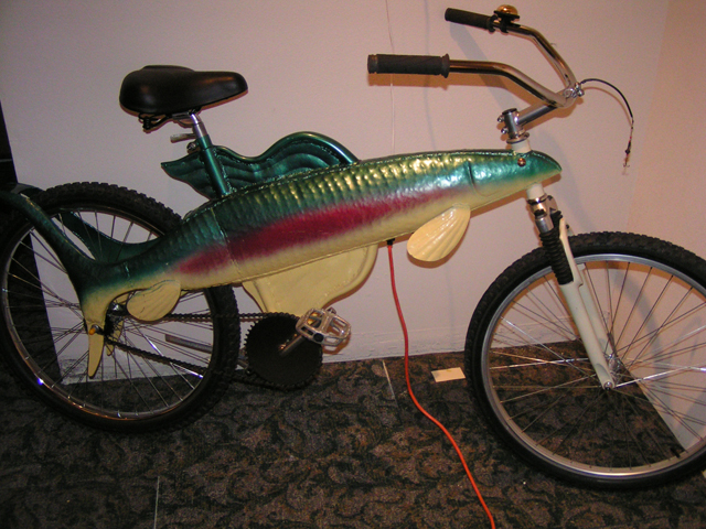 http://eegraphics.com/roadside/wp-content/uploads/2010/02/fish-bike.jpg